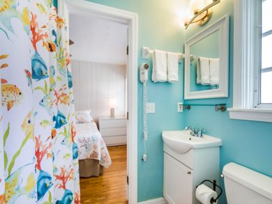 Fort Myers 3 Bedroom Vacation Duplex Rental with Pool